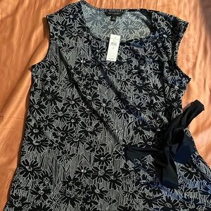Womens tank with tie